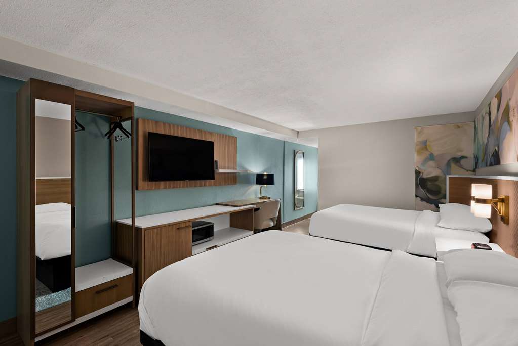 Wyndham Garden Ankeny - photo 40