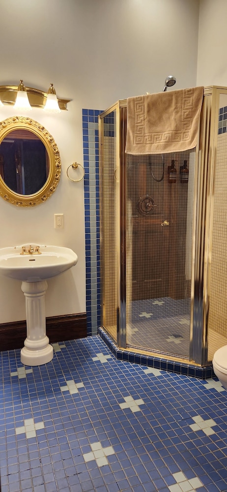The Stampmill Victorian Suites - photo 8