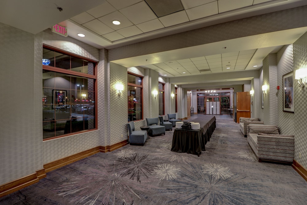 Hampton Inn Tropicana - photo 63