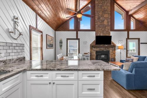 Salty Dawg by Oak Island Accommodations - photo 28