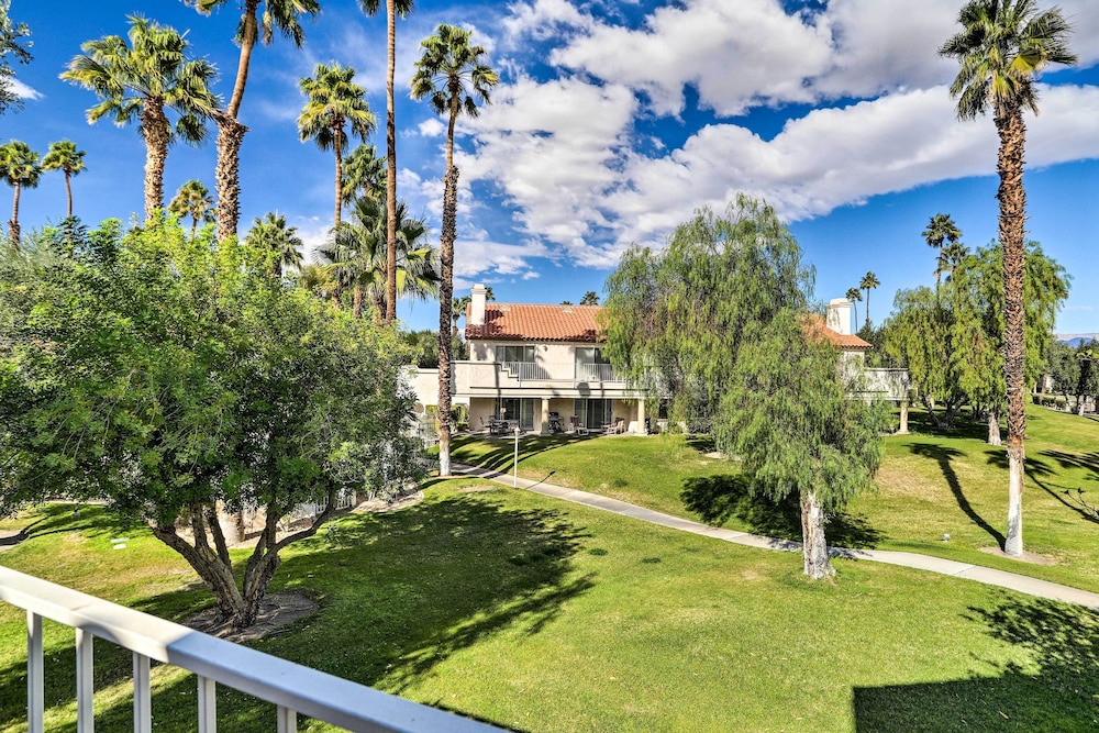Chic Palm Desert Condo With Resort Style Amenities — Palm Desert
