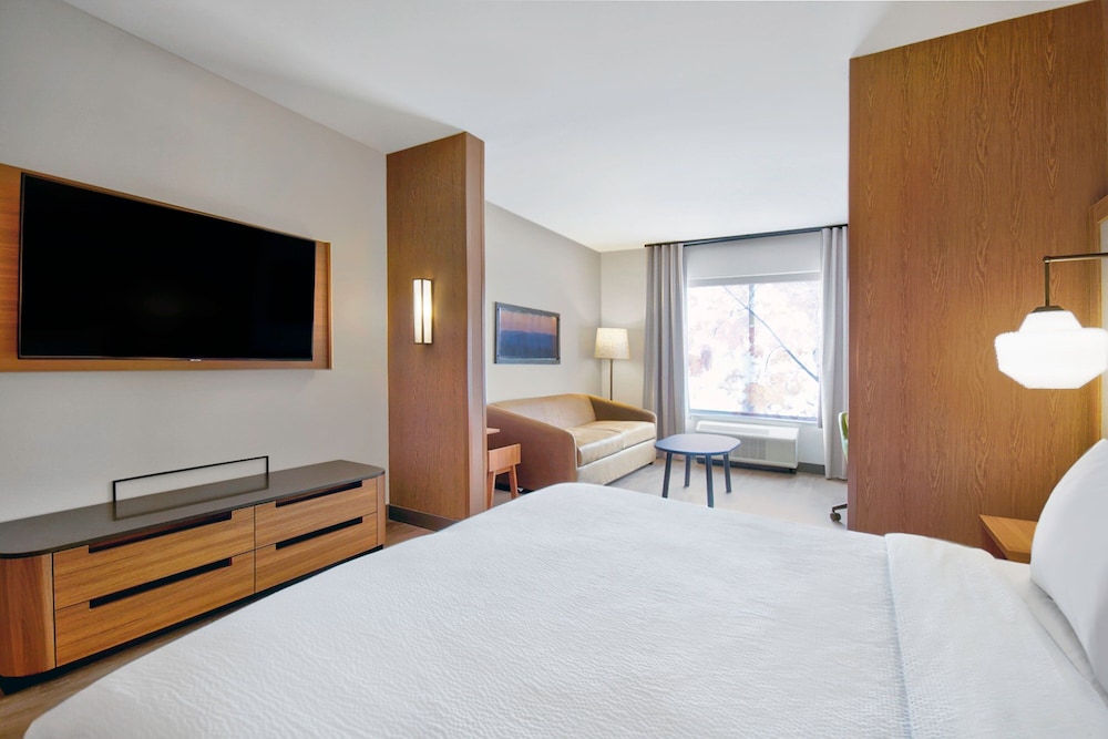 Fairfield Inn & Suites by Marriott Cincinnati North - photo 9