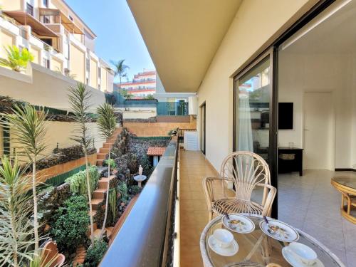 Victoria Apartment — 4-Star Luxury Hotel in Puerto De La Cruz, Spain