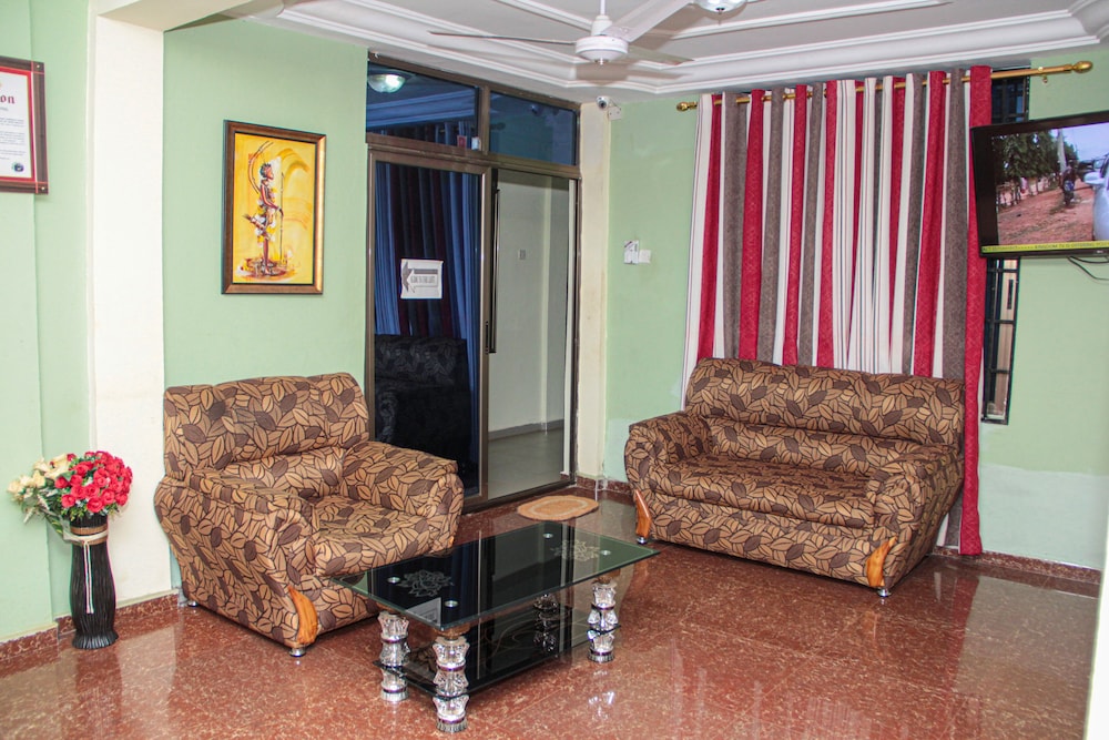 Nbangba Hotel — Techiman — photo 3