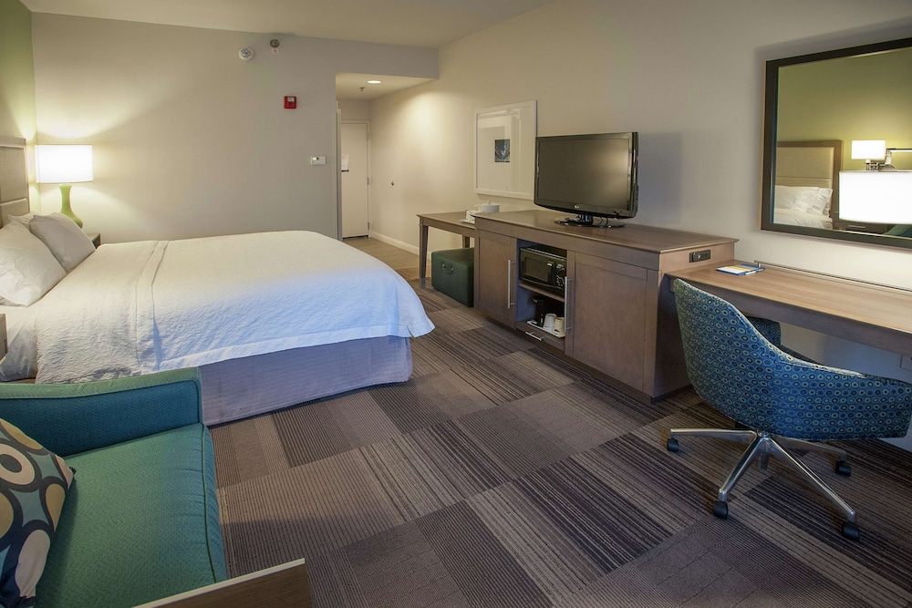 Hampton Inn & Suites New Orleans Elmwood Clearview Pkway LA - photo 12