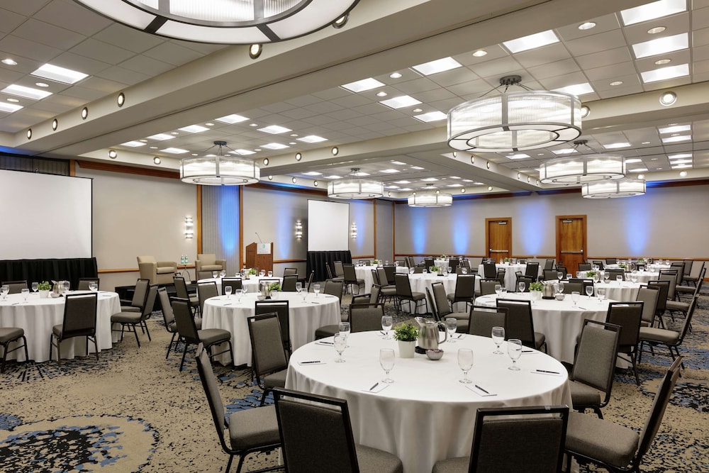 Embassy Suites by Hilton Atlanta at Centennial Olympic Park - photo 68