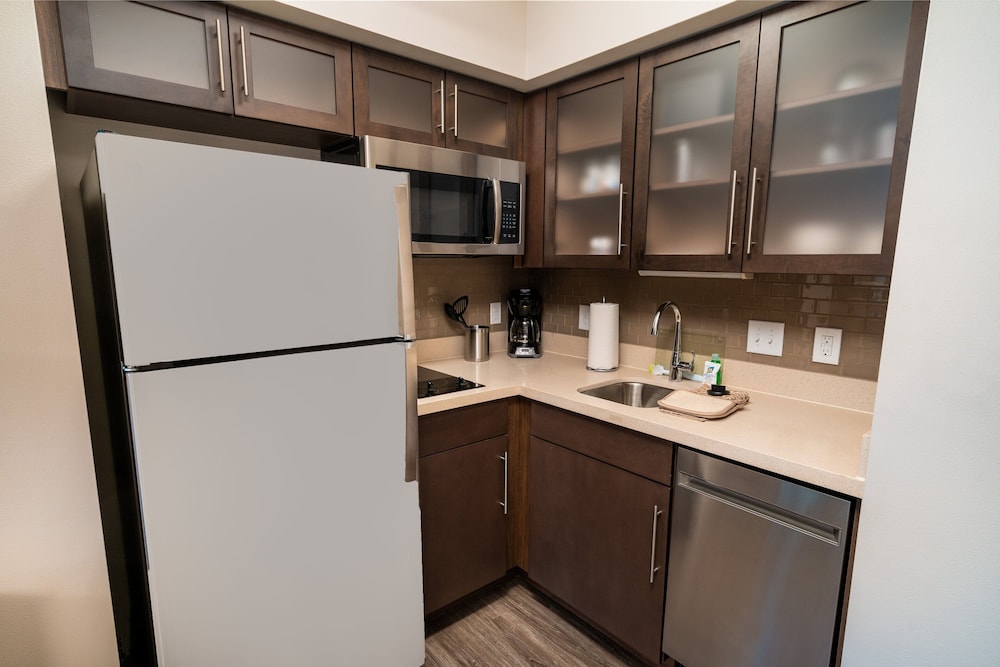 Staybridge Suites Washington DC East Largo by IHG - photo 36