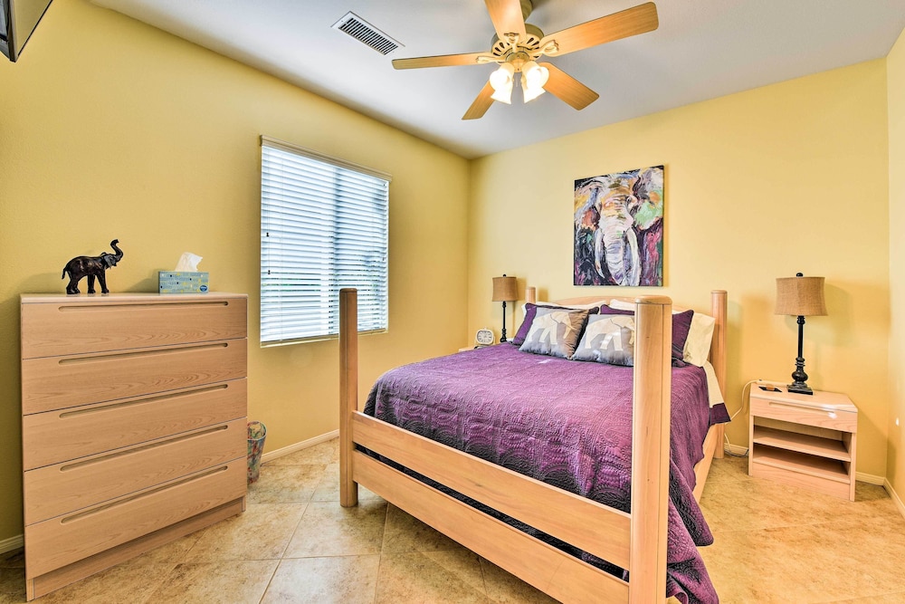 Indian Palms Resort Home w Yard & Community Perks - photo 9