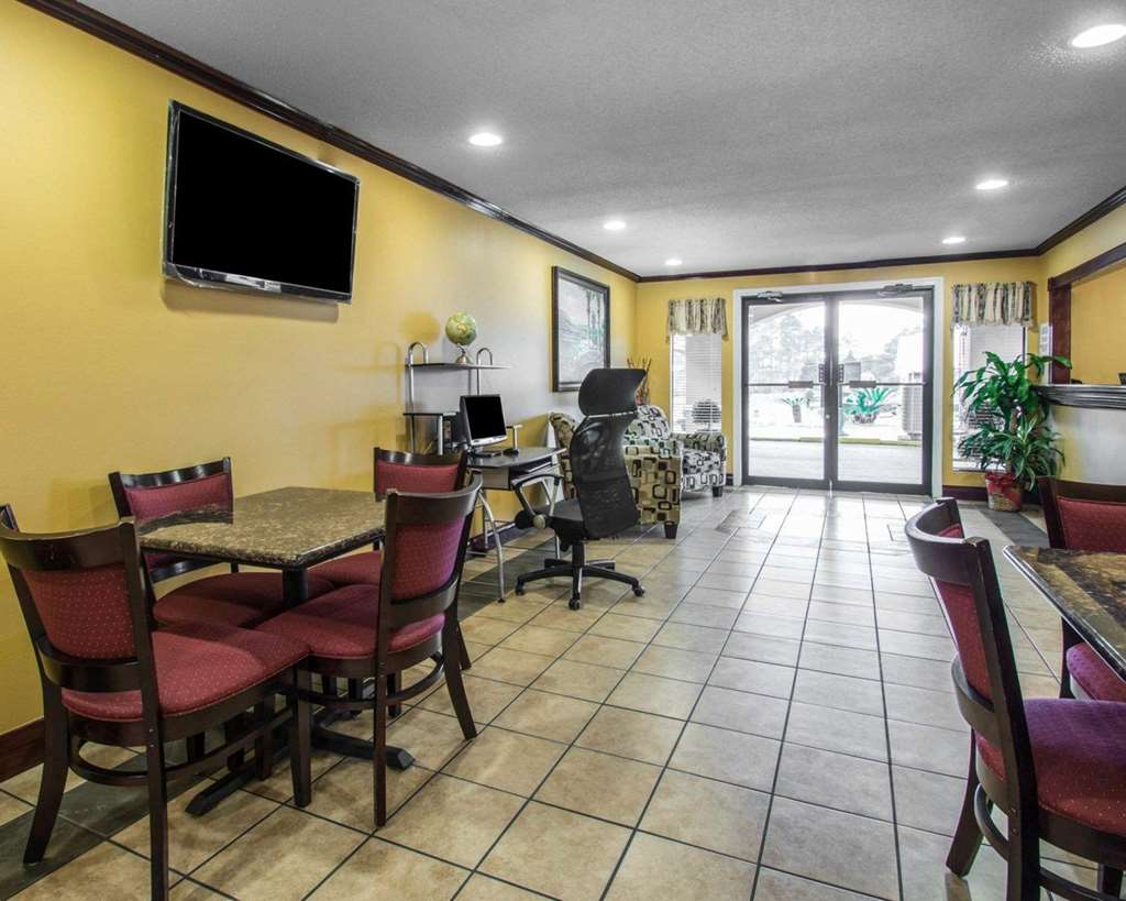 Econo Lodge Defuniak Springs I 10 - photo 27