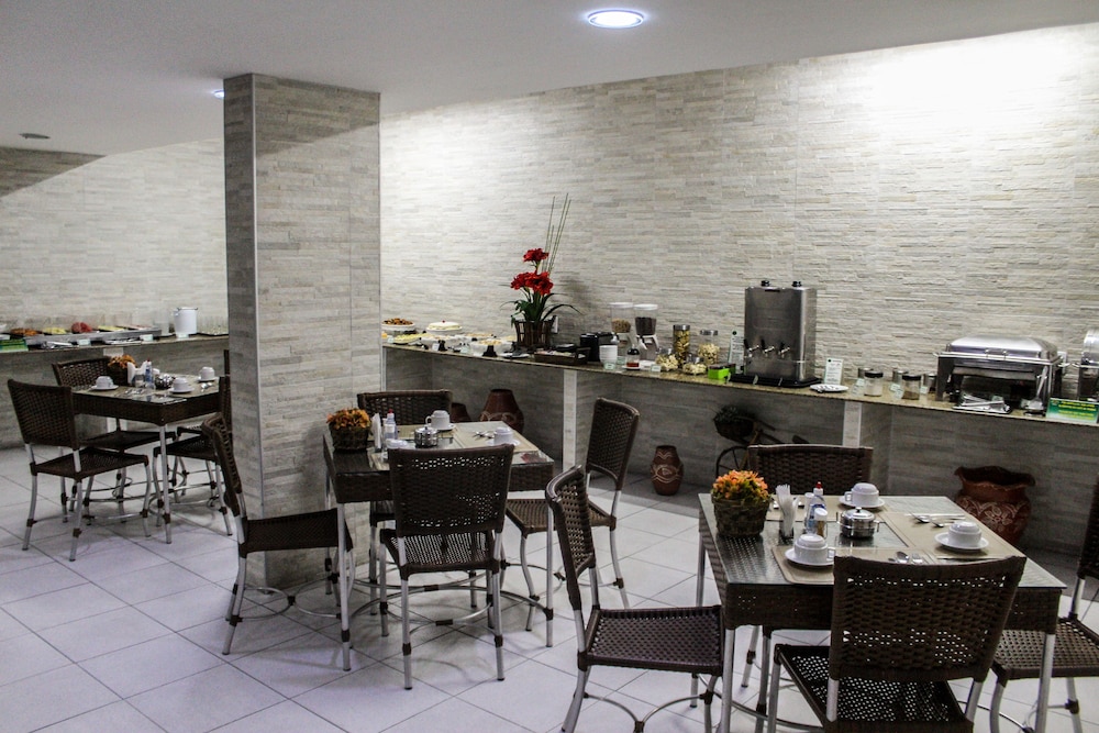 Abrolhos Praia Hotel