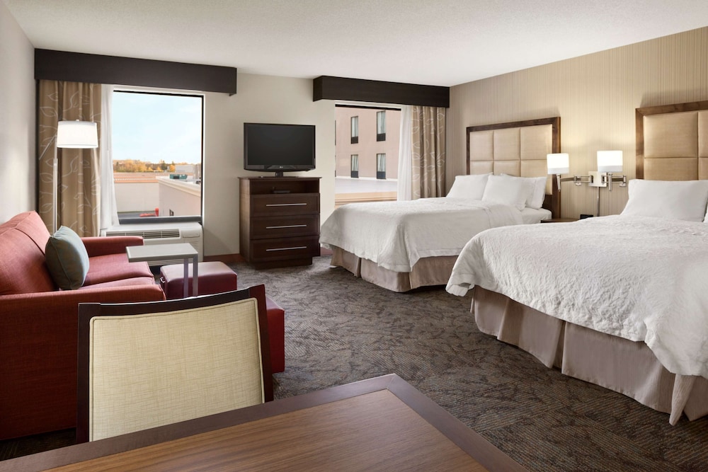 Hampton Inn & Suites Detroit Sterling Heights - photo 6