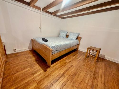 Cozy Studio in Championnet Quiet & Central Location in Grenoble, France