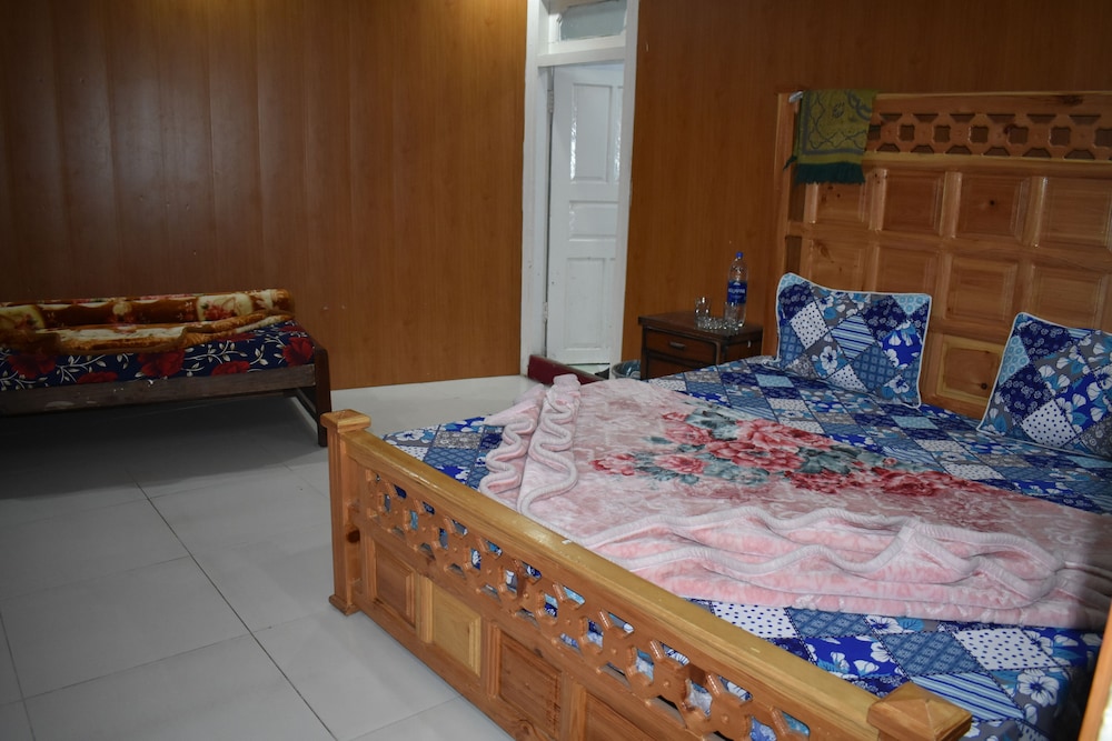 New White Palace Hotel in Abbottabad, Pakistan