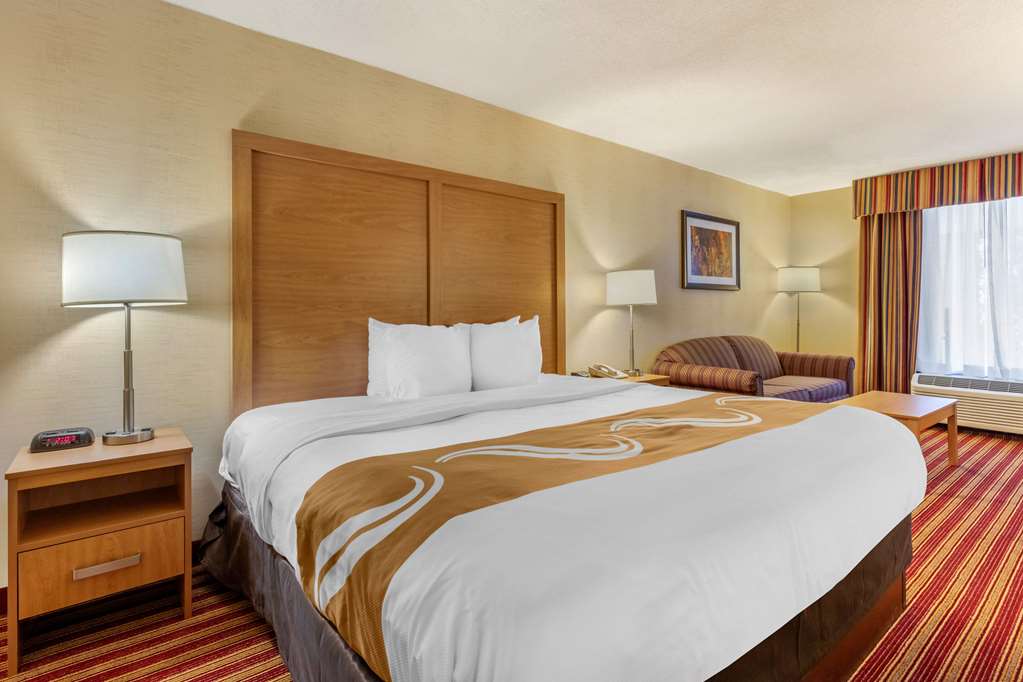 Quality Inn Exit 4 - photo 29