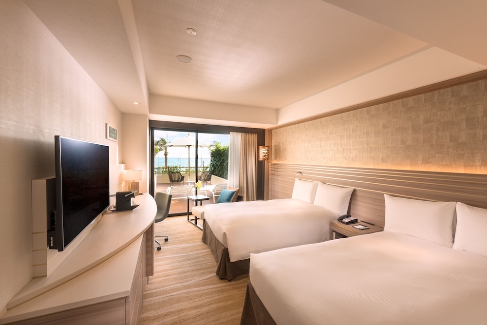 DoubleTree by Hilton Okinawa Chatan Resort — Chatan — photo 4
