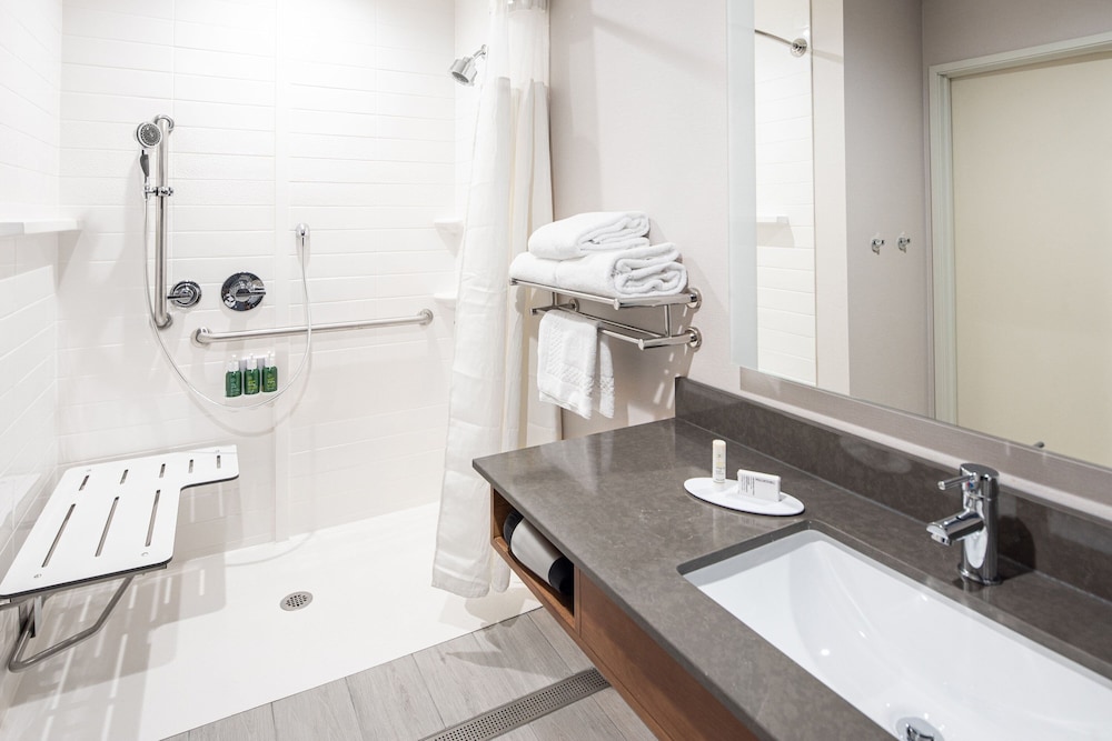 Fairfield Inn & Suites by Marriott Anaheim Los Alamitos - photo 21