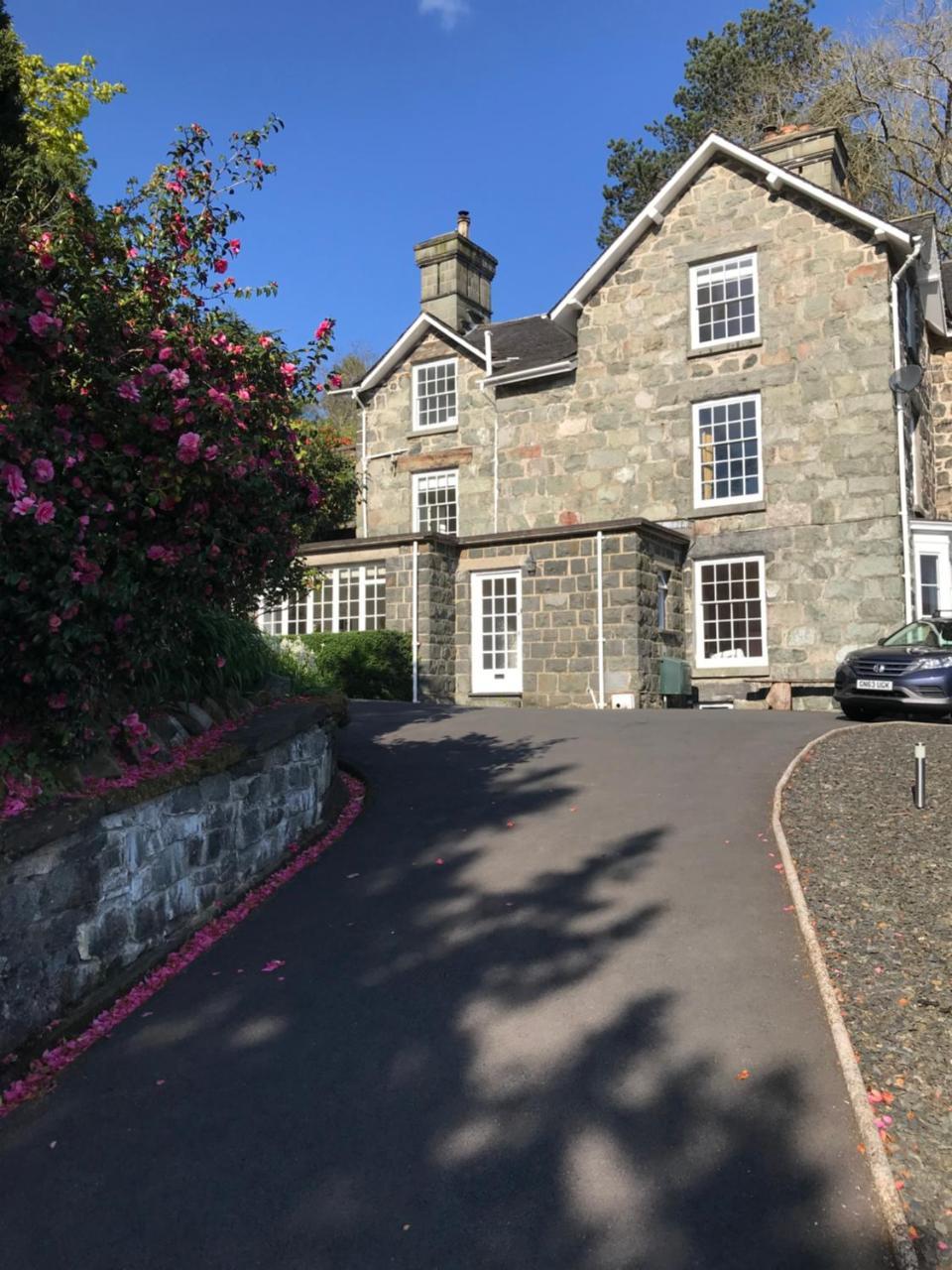 Bryn Mair House — 5-Star Luxury Hotel in Dolgellau, United Kingdom