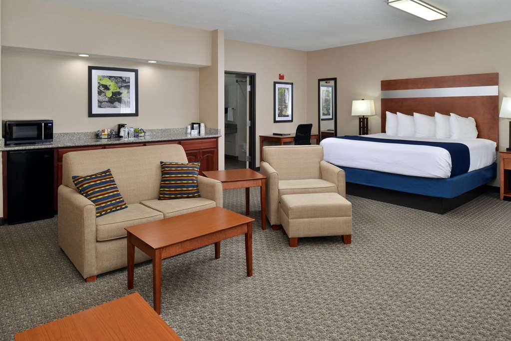 Best Western Big Spring Lodge - photo 4