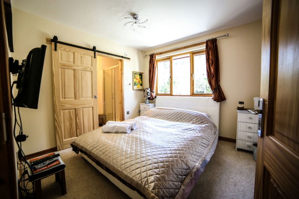 Loch Ness B And B — Drumnadrochit