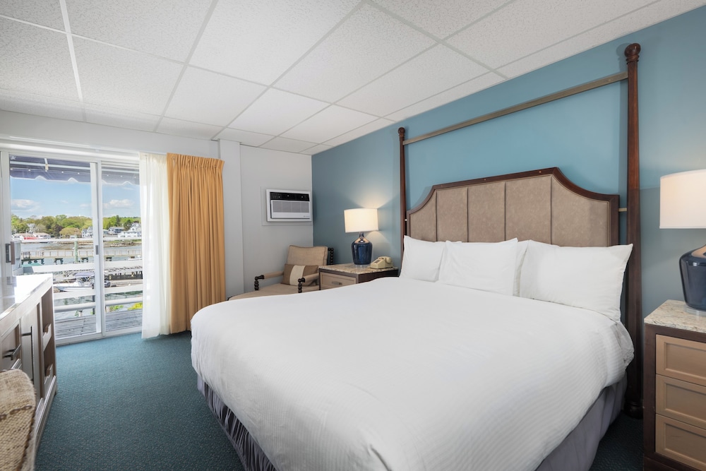 Boothbay Harbor Inn - photo 10