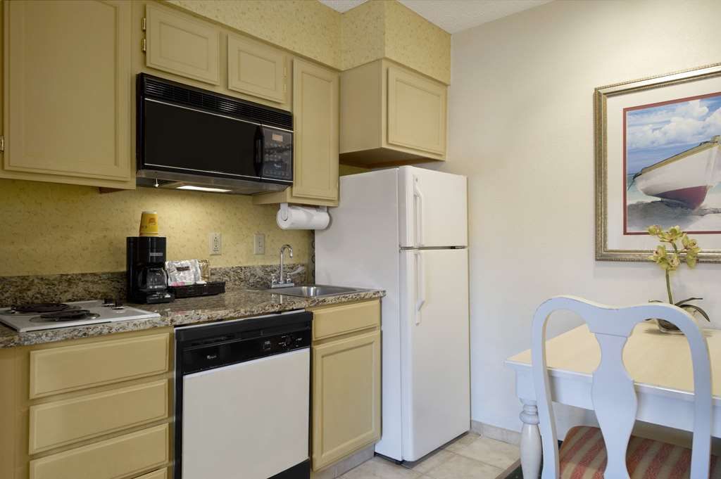 Hawthorn Suites By Wyndham Jacksonville - photo 6