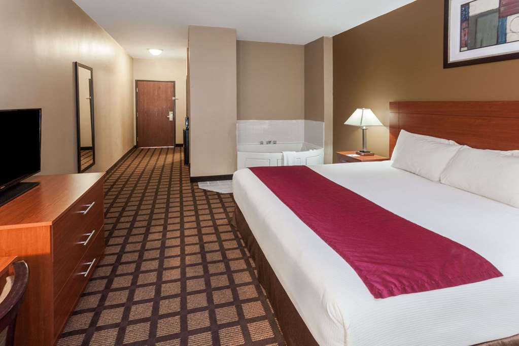 Baymont by Wyndham New Buffalo - photo 10
