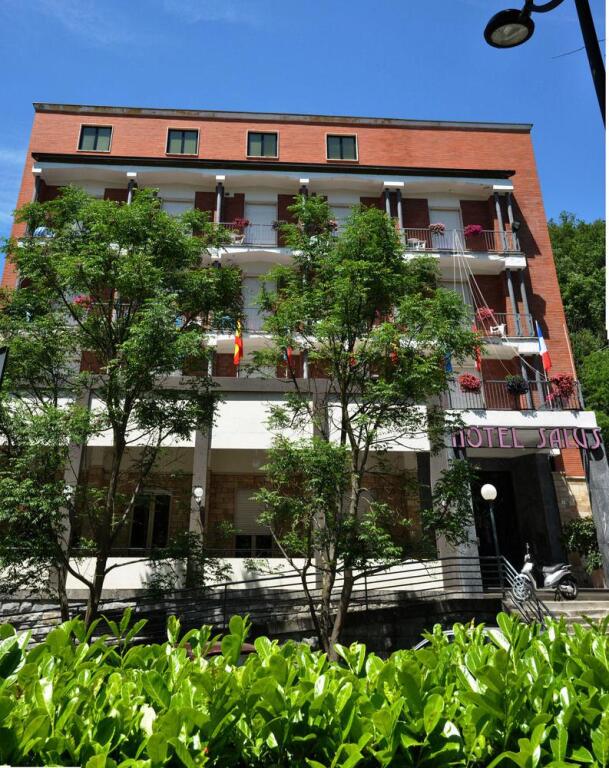 La Braceria — hotel in Medesano