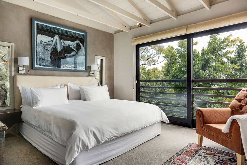 17 Geneva Upper in Cape Town, South Africa