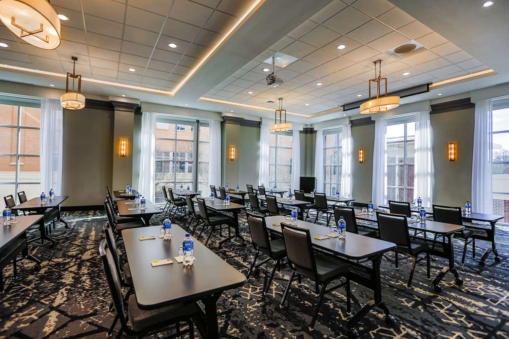 Hyatt Place Greenville Downtown - photo 16