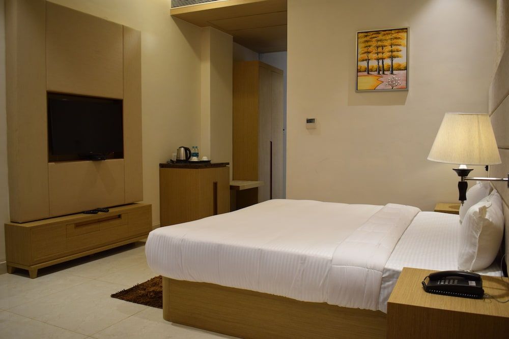 Hotel Tgs — Murwara — photo 3