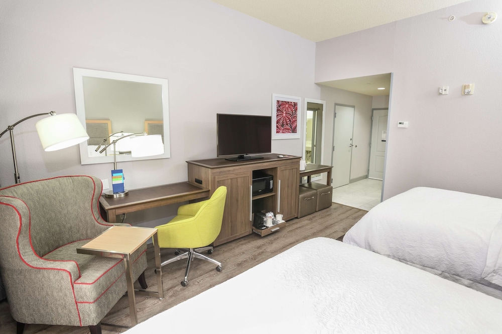Hampton Inn Jacksonville East Regency Square - photo 7