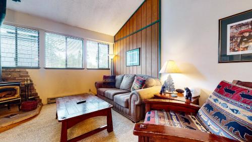 Summit #232 condo — 4-Star Luxury Hotel in Mammoth Lakes, United States