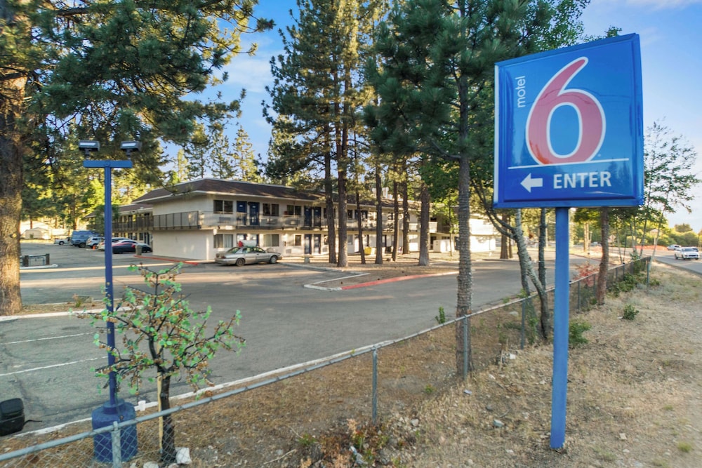 Motel 6 Big Bear Lake CA - featured photo