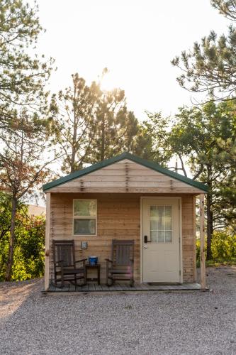 Black Hills Station — hotel in Piedmont