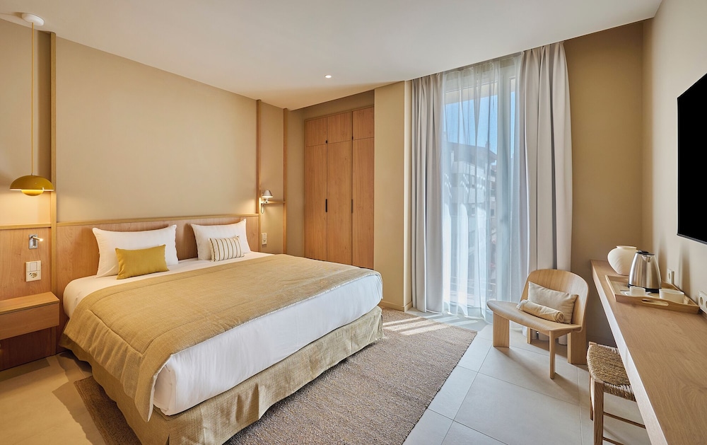 Hotel Marina Cambrils by URH in Cambrils, Spain