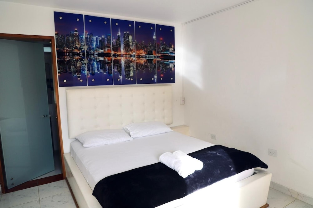 Mountain View - carbon neutral hotel in Girardota