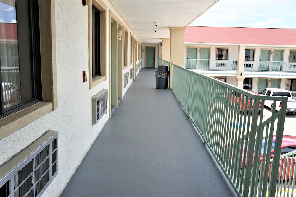 Palace Inn Antoine - photo 31