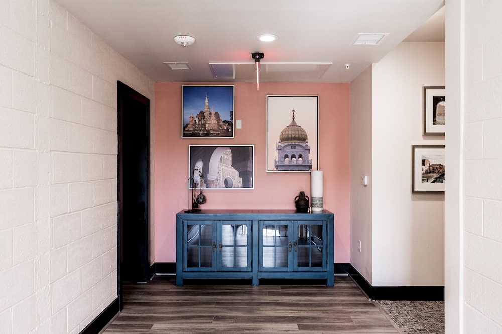 Bishop Arts Hotel by Qresorts. - photo 74