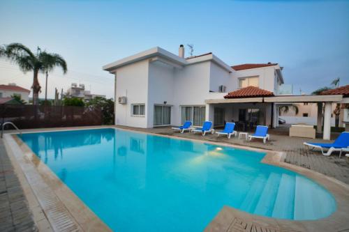 Nissi Diamond Mansion — 4-Star Luxury Hotel in Ayia Napa, Cyprus
