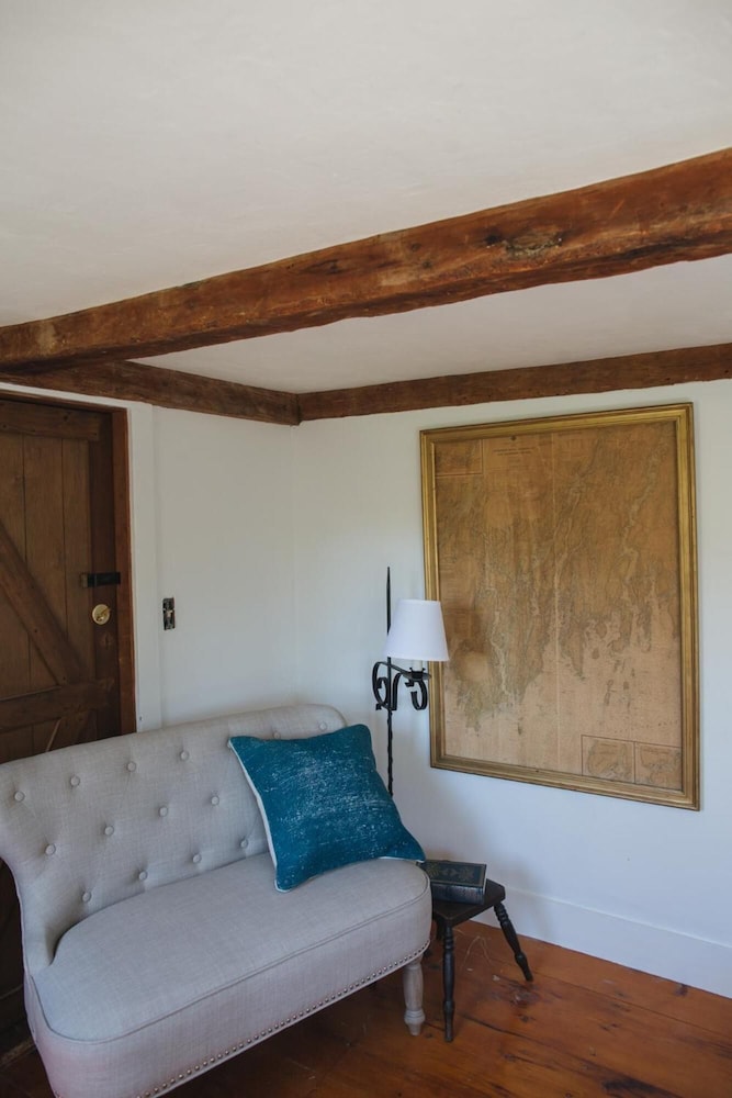 The Squire Tarbox Inn - photo 25