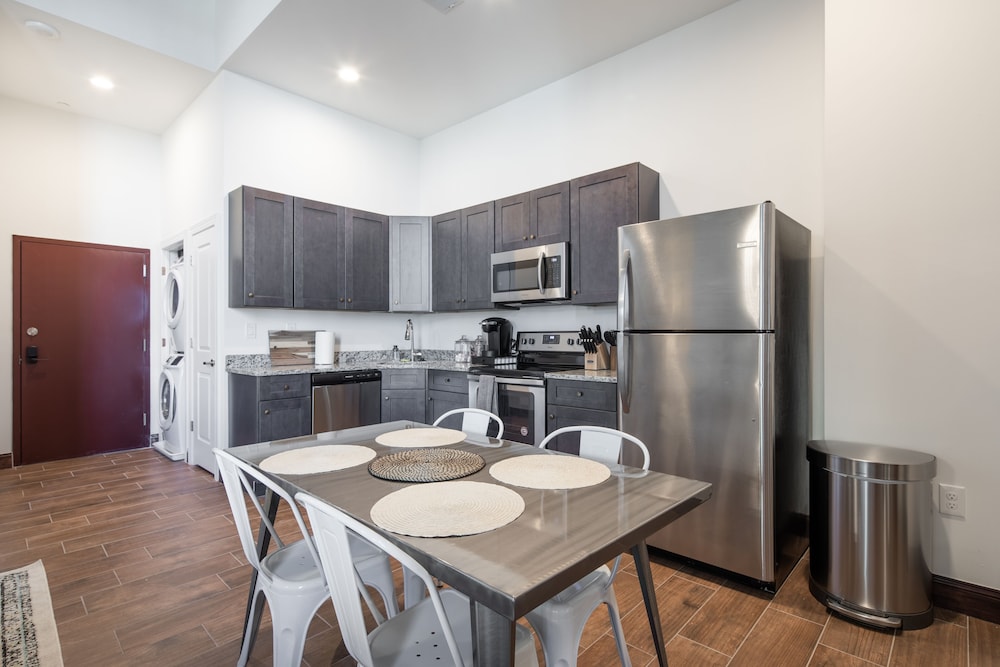 Sosuite at Independence Lofts - photo 230