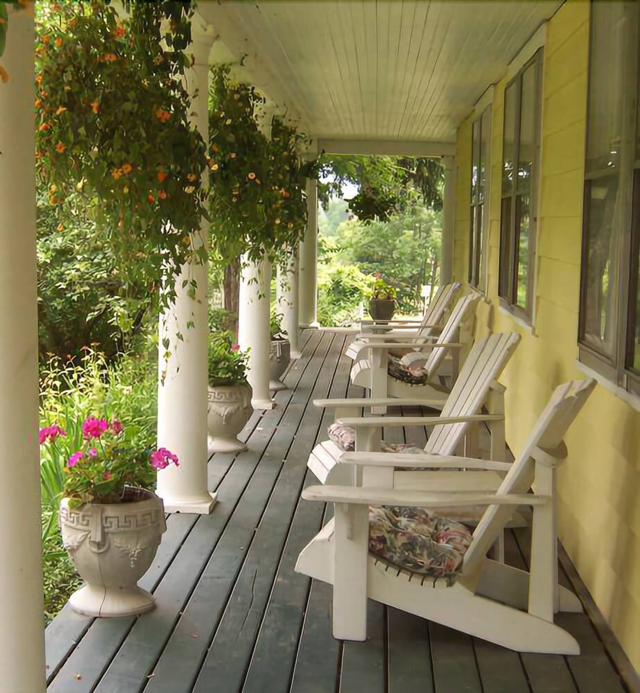 Thornewood Inn & Restaurant - photo 46