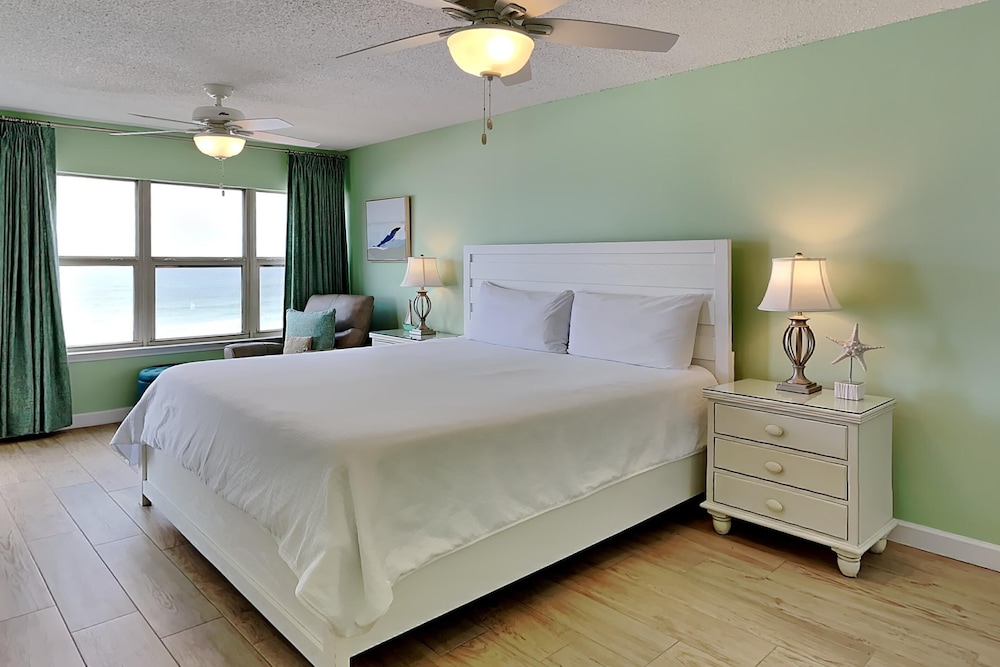 Emerald Towers West - photo 8