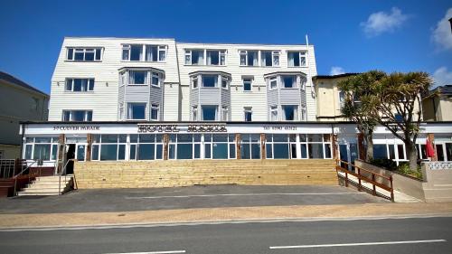 Hotel Maria in Sandown, United Kingdom