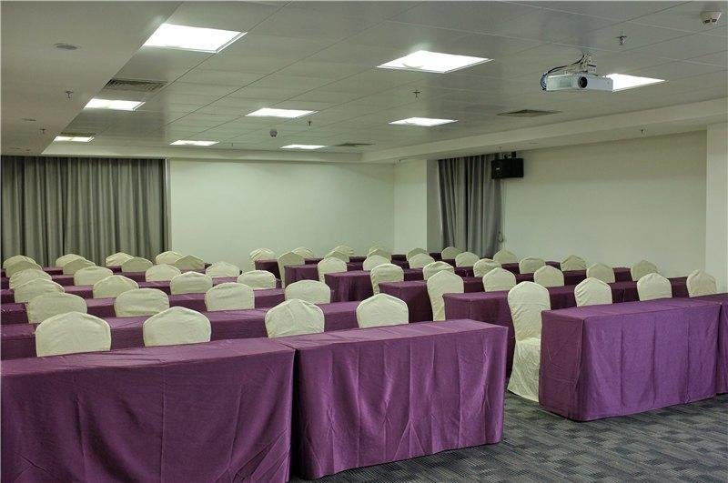 The Ming's Hotel - last minute hotel in Zhanjiang