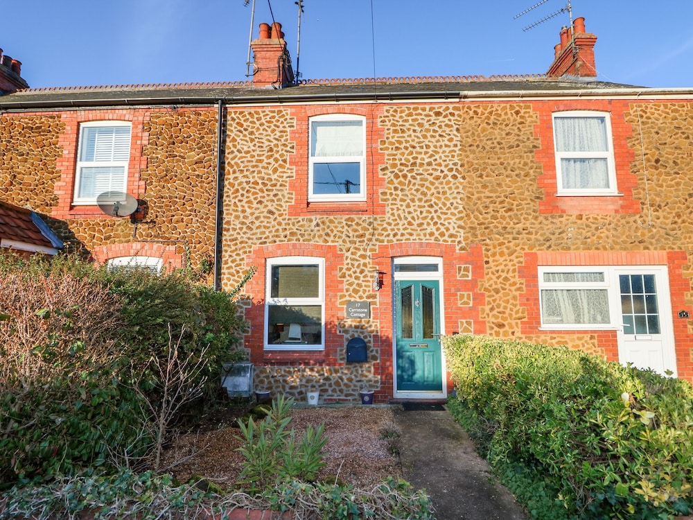 Carrstone Cottage — 4-Star Luxury Hotel in Heacham, United Kingdom