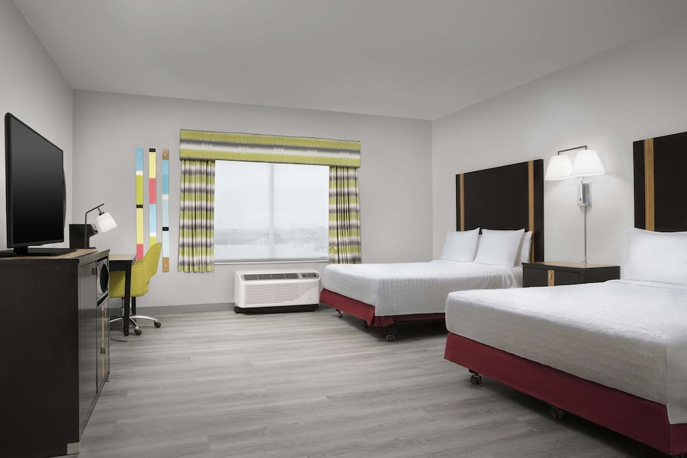 Hampton Inn & Suites El Paso East - photo 8