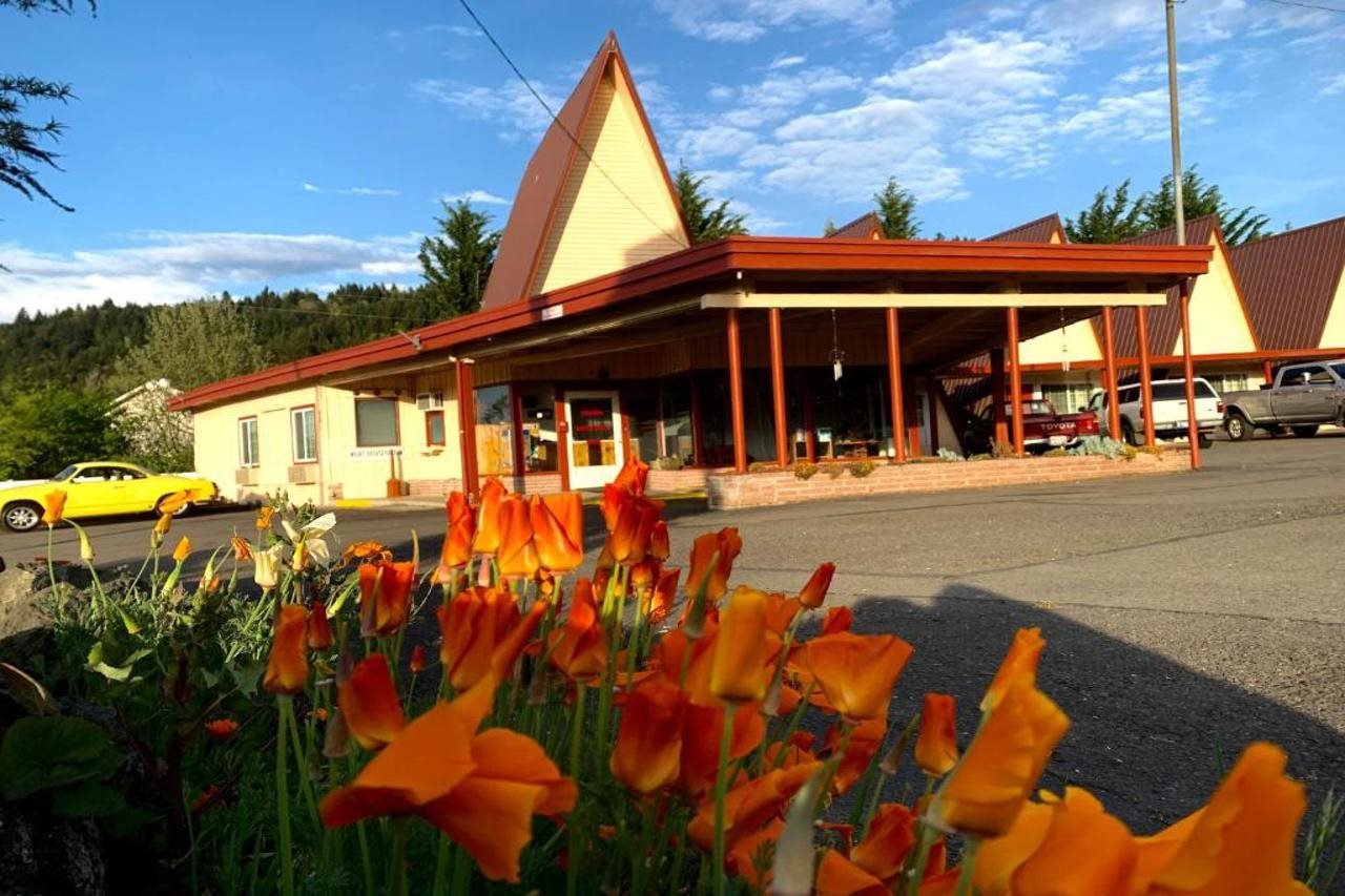 The Ranch Motel - featured photo