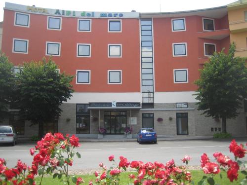 Hotel Alpi Del Mare — hotel in Mondovi