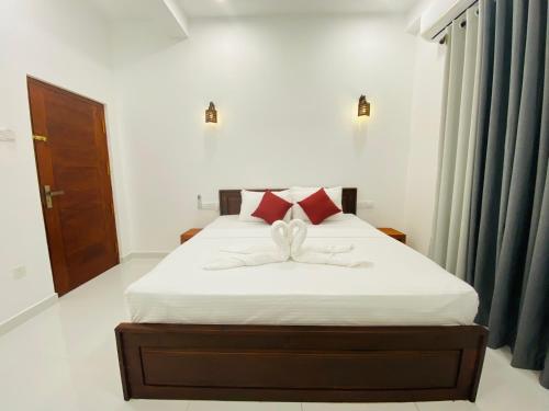 Lavish — Weligama — photo 5
